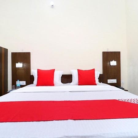 Oyo 24122 Hotel Sharnam Kharar Kültér fotó